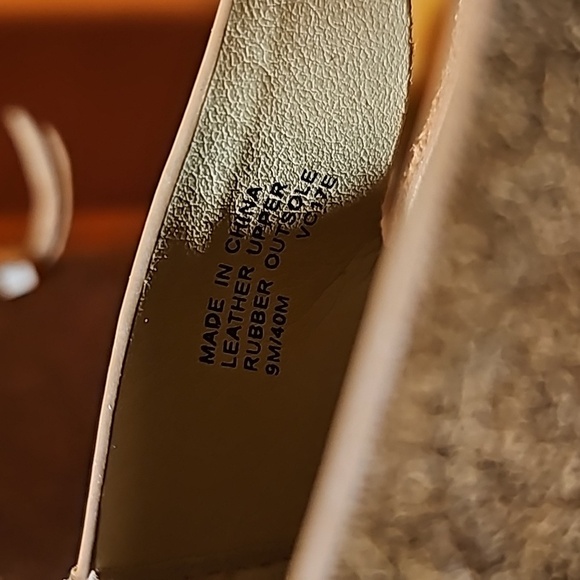 MICHAEL KORS- Women's Size 9 Elsie Mid Suede Elastic Strap Block Heel - Picture 12 of 13